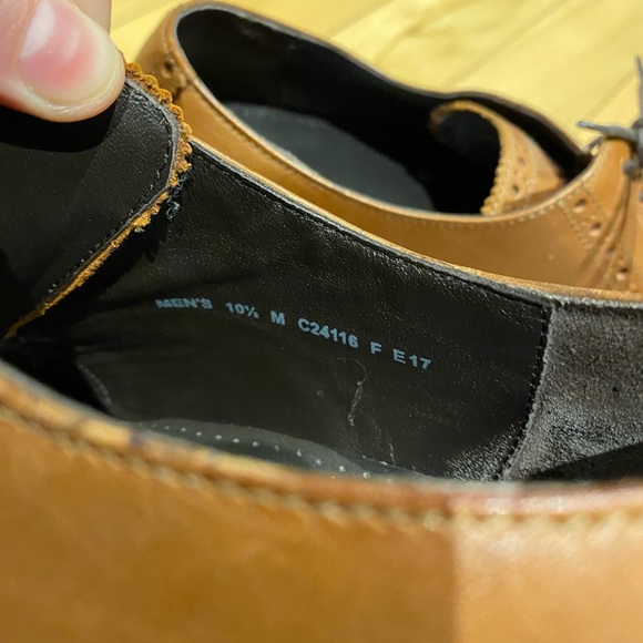 💥- SHOES | Men’s Cole Haan dress shoes size 10.5 - Picture 3 of 5